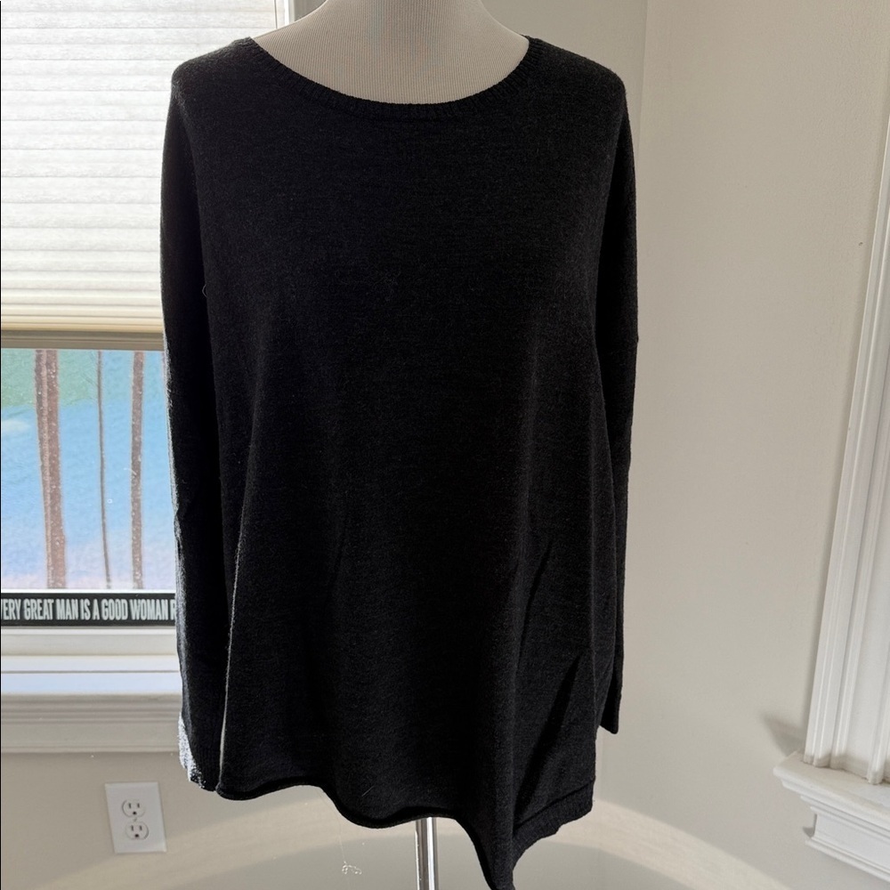 Eileen Fisher 100% Merino Asymmetrical Black Heather Sweater, S/P, EUC